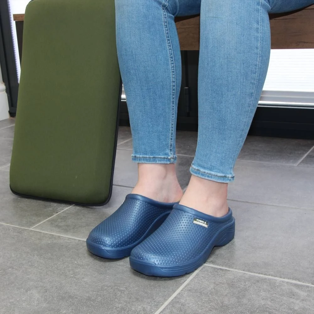 Eva Cloggies Navy - Size 4 3 Eva Cloggies Navy - Size 4 - Image 2