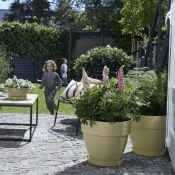 Elho Vibia Campana Round - Sage Green 47cm 9 Elho Vibia Campana Round - Sage Green 47cm -HANS Garden Shop 10231476 vibia campana rond sage green.i4