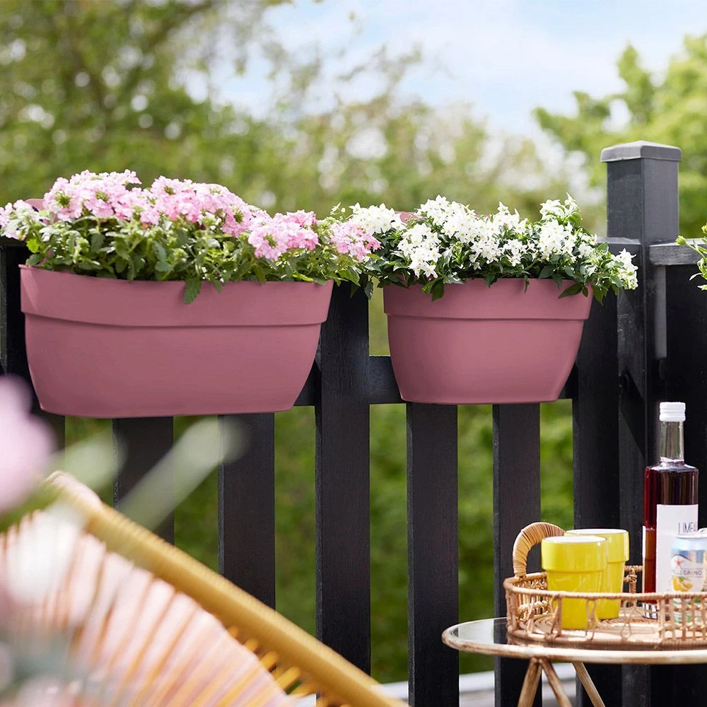 Elho Vibia Campana Easy Hanger - Dusty Pink - Medium 3 Elho Vibia Campana Easy Hanger - Dusty Pink - Medium